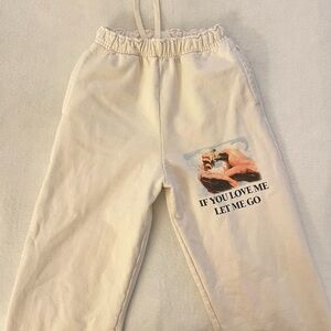 Boys Lie Let Me Go Sweatpants sz S
